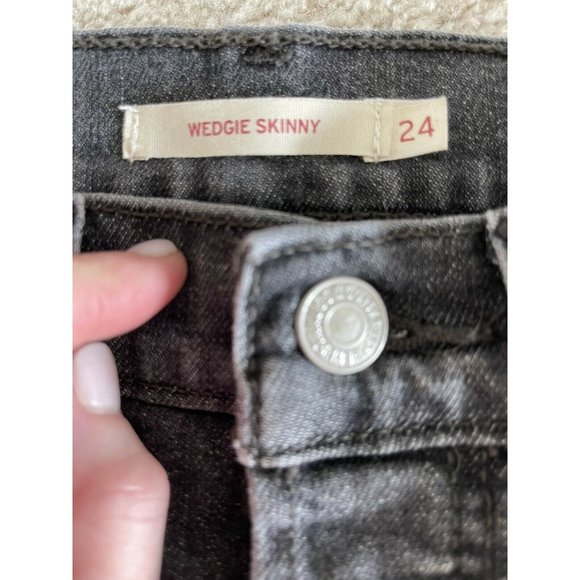 Levis Wedgie Skinny Jeans High Rise 24 Raw Hem Stretch Button Fly Black Gray $98 - Picture 5 of 12